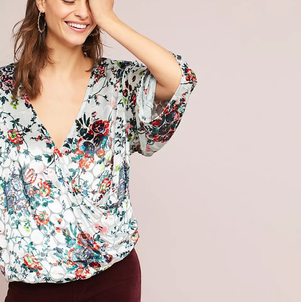 Anthropologie Maeve Umi Wrap Top Velvet Floral